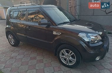Внедорожник / Кроссовер Kia Soul 2011 в Окнах