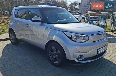 Позашляховик / Кросовер Kia Soul 2017 в Львові