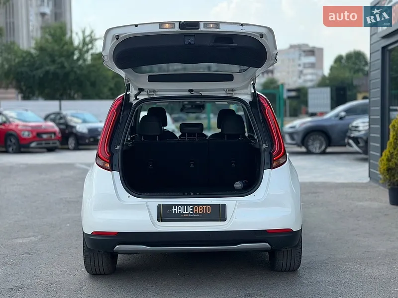 Kia Soul 2020 VIN KNDJ33A16M7013899 фото оголошення 11 з 72