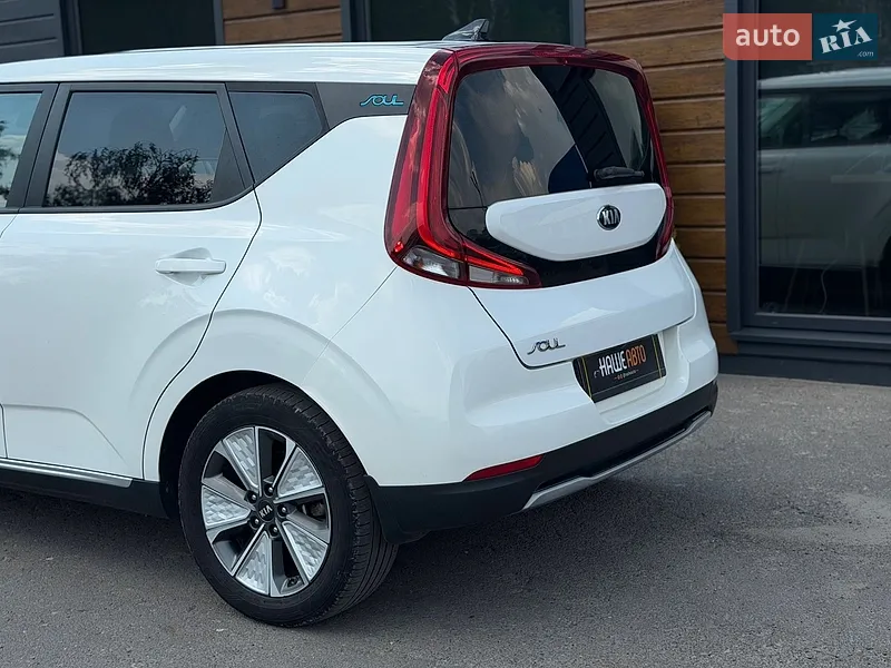 Kia Soul 2020 VIN KNDJ33A16M7013899 фото оголошення 14 з 72