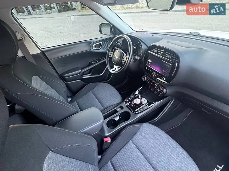 Kia Soul 2021 VIN KNAJ3811FM7022542 фото оголошення 38 з 60