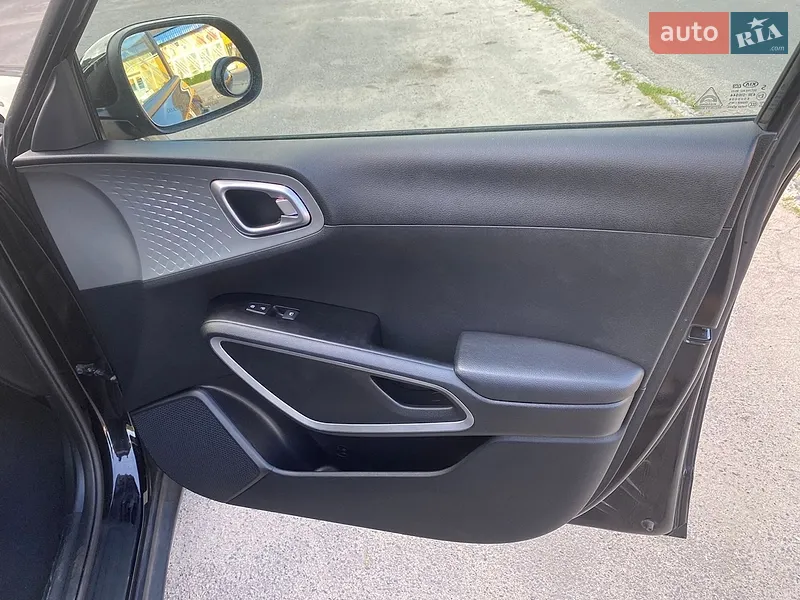 Kia Soul 2020 VIN KNDJ23AU9L7123308 фото оголошення 25 з 65