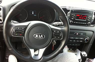 Внедорожник / Кроссовер Kia Sportage 2016 в Харькове