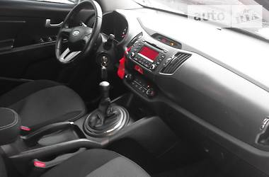 Внедорожник / Кроссовер Kia Sportage 2011 в Харькове