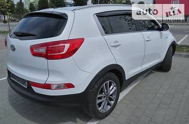 Внедорожник / Кроссовер Kia Sportage 2014 в Хмельницком