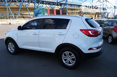 Внедорожник / Кроссовер Kia Sportage 2012 в Харькове