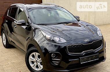 Внедорожник / Кроссовер Kia Sportage 2016 в Одессе