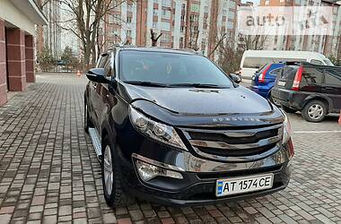 Позашляховик / Кросовер Kia Sportage 2011 в 