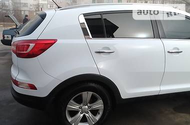 Позашляховик / Кросовер Kia Sportage 2012 в 