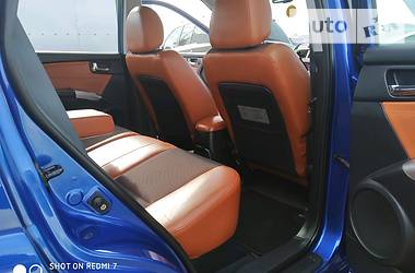 Позашляховик / Кросовер Kia Sportage 2006 в 