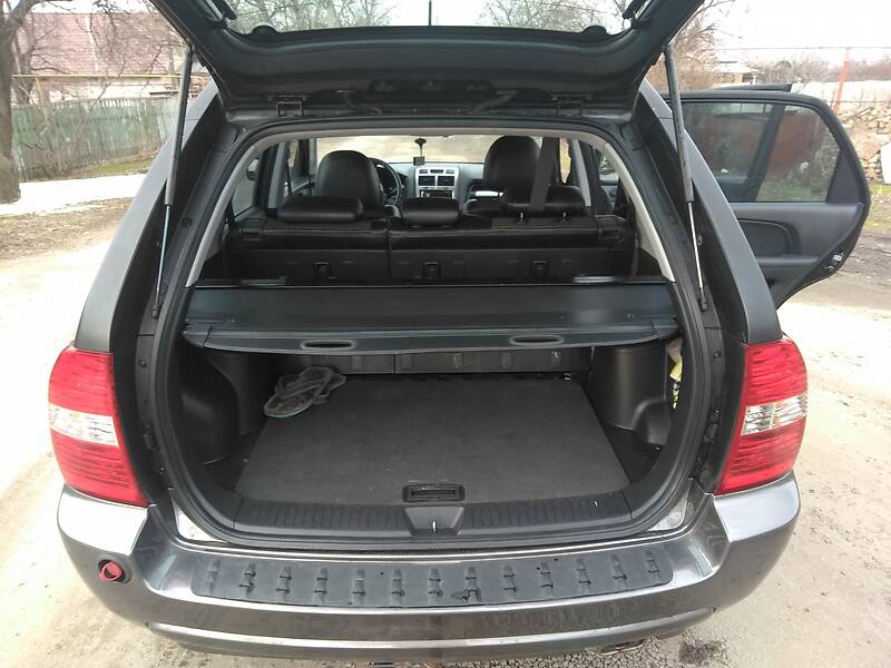 Позашляховик / Кросовер Kia Sportage 2004 в Дніпрі