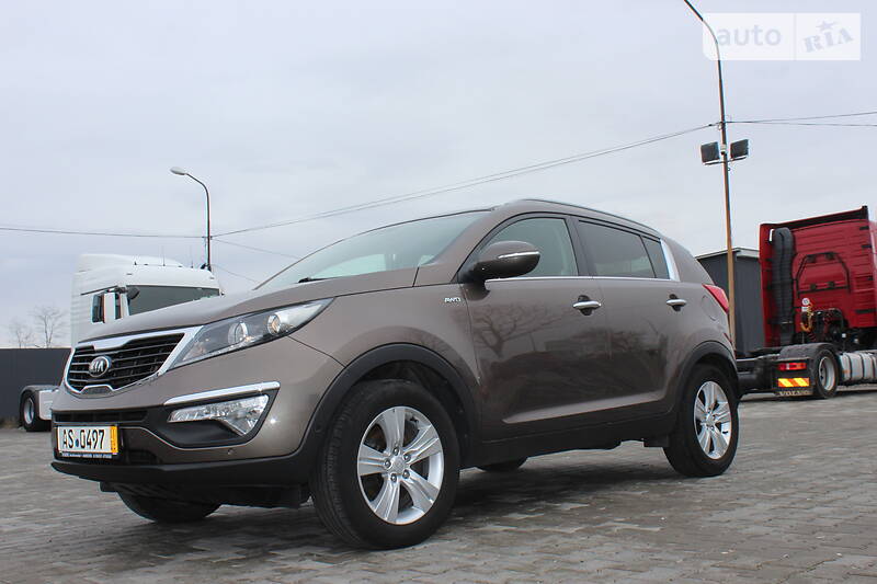 Хетчбек Kia Sportage 2014 в Хусті