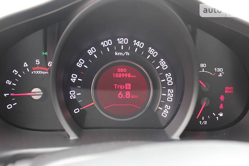 Хетчбек Kia Sportage 2014 в Хусті