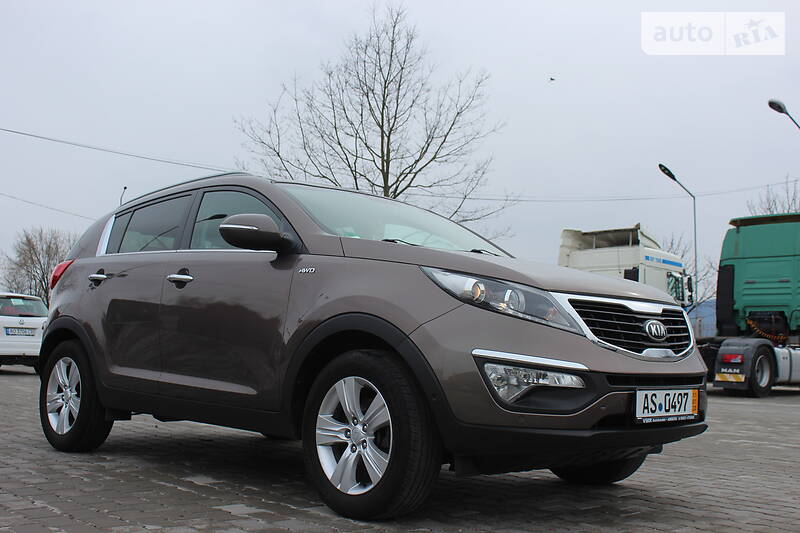 Хетчбек Kia Sportage 2014 в Хусті