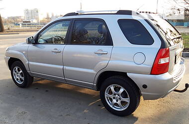 Позашляховик / Кросовер Kia Sportage 2007 в 