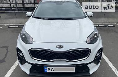 Позашляховик / Кросовер Kia Sportage 2018 в 