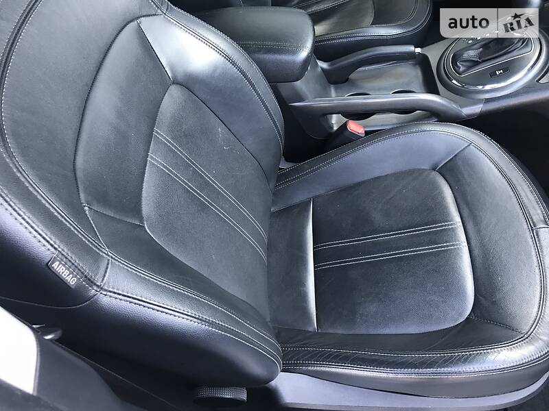 Позашляховик / Кросовер Kia Sportage 2012 в Одесі фото 25 Позашляховик / Кросовер Kia Sportage 2012 в Одесі