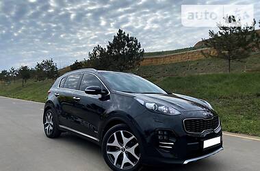 Позашляховик / Кросовер Kia Sportage 2017 в 