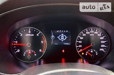 Позашляховик / Кросовер Kia Sportage 2016 в 