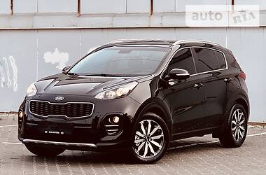 Позашляховик / Кросовер Kia Sportage 2016 в 