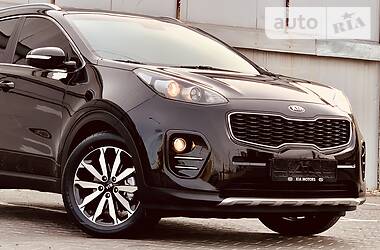 Позашляховик / Кросовер Kia Sportage 2016 в 
