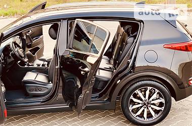 Позашляховик / Кросовер Kia Sportage 2016 в 