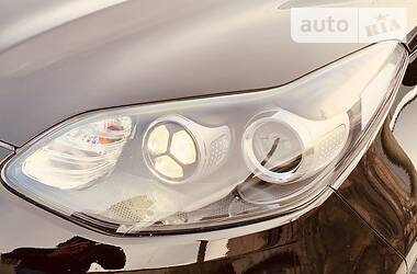 Позашляховик / Кросовер Kia Sportage 2016 в 