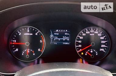 Позашляховик / Кросовер Kia Sportage 2016 в 