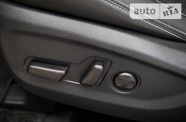 Позашляховик / Кросовер Kia Sportage 2016 в 