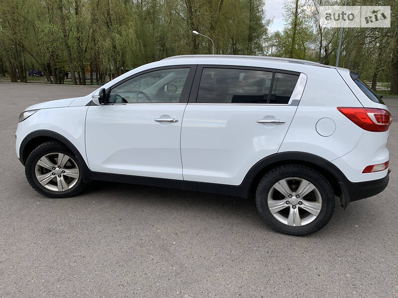 Внедорожник / Кроссовер Kia Sportage 2011 в Сумах