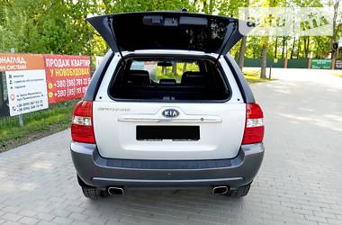Позашляховик / Кросовер Kia Sportage 2007 в 