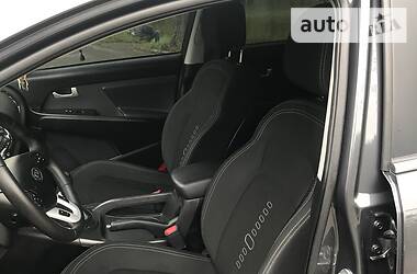 Позашляховик / Кросовер Kia Sportage 2011 в  фото 16 Позашляховик / Кросовер Kia Sportage 2011 в