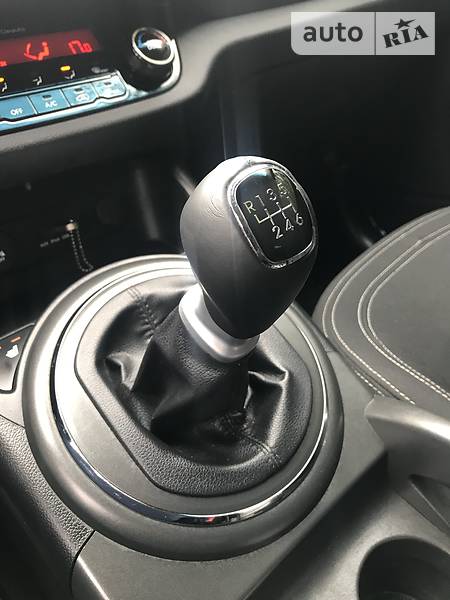 Позашляховик / Кросовер Kia Sportage 2011 в Рівному