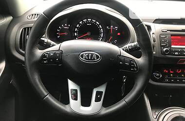 Позашляховик / Кросовер Kia Sportage 2011 в  фото 26 Позашляховик / Кросовер Kia Sportage 2011 в