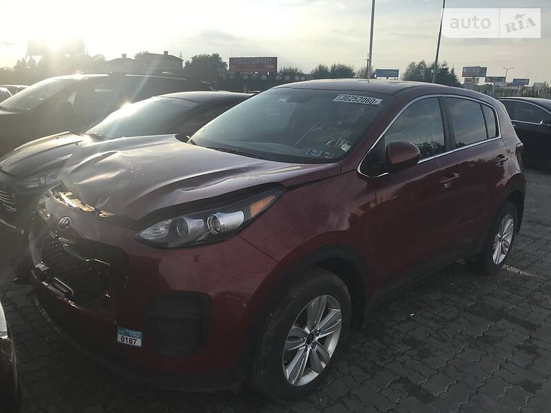 Позашляховик / Кросовер Kia Sportage 2017 в Львові