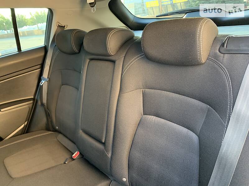 Позашляховик / Кросовер Kia Sportage 2012 в Києві фото 32 Позашляховик / Кросовер Kia Sportage 2012 в Києві