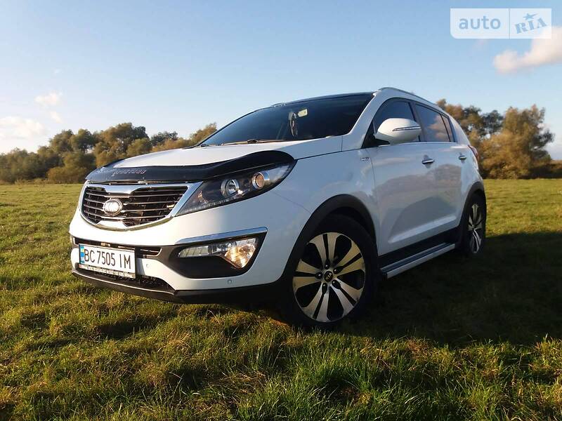 Позашляховик / Кросовер Kia Sportage 2010 в Львові