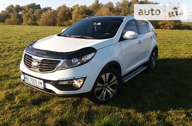 Внедорожник / Кроссовер Kia Sportage 2010 в Львове