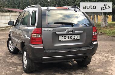 Внедорожник / Кроссовер Kia Sportage 2007 в Ровно