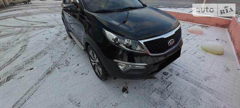 Внедорожник / Кроссовер Kia Sportage 2011 в Бердянске