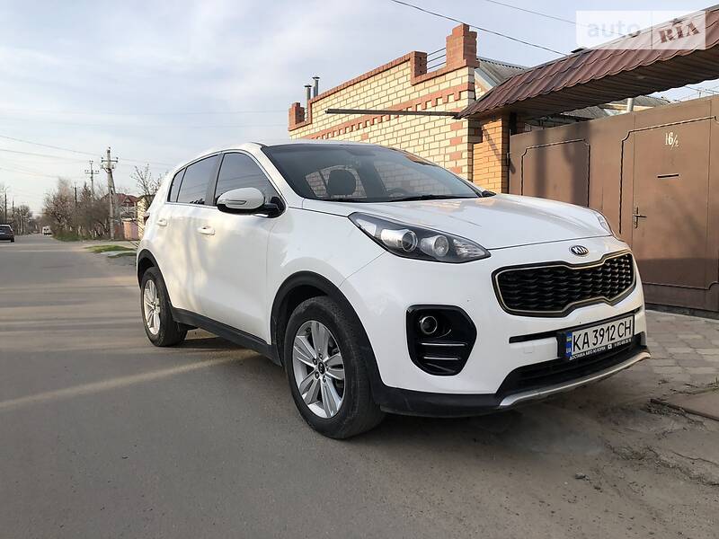 Внедорожник / Кроссовер Kia Sportage 2016 в Киеве