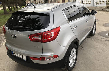 Позашляховик / Кросовер Kia Sportage 2013 в Львові