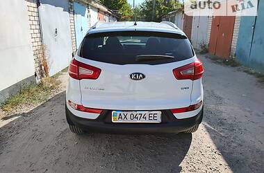 Внедорожник / Кроссовер Kia Sportage 2013 в Харькове