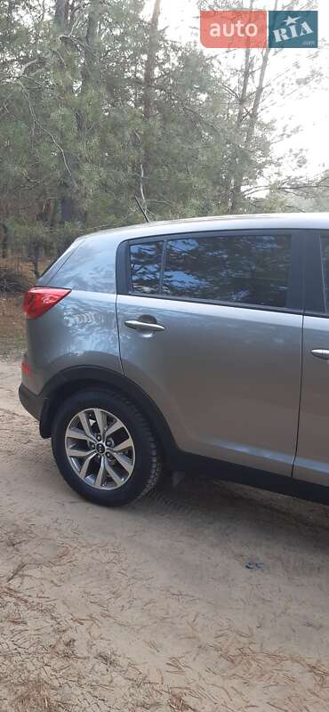 Внедорожник / Кроссовер Kia Sportage 2014 в Киеве