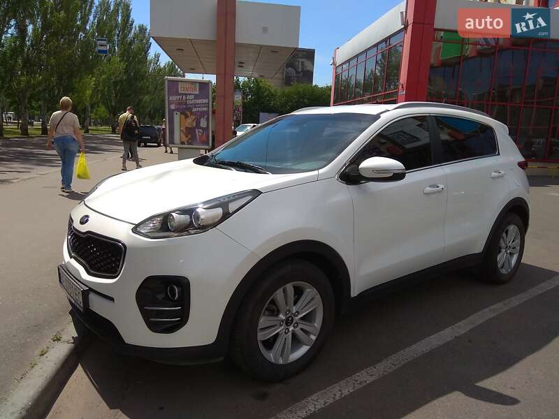 Внедорожник / Кроссовер Kia Sportage 2016 в Одессе