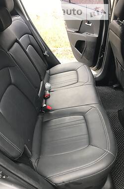 Внедорожник / Кроссовер Kia Sportage 2015 в 