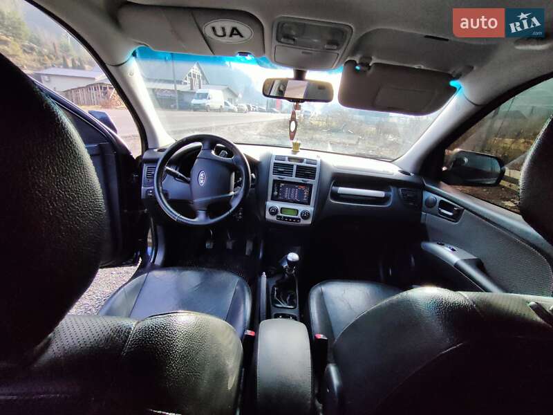 Позашляховик / Кросовер Kia Sportage 2008 в Міжгір'ї