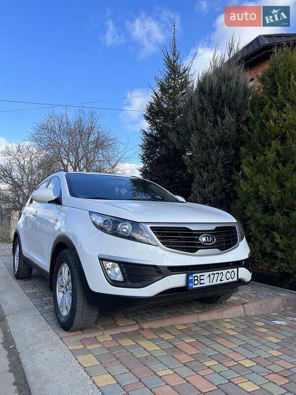 Внедорожник / Кроссовер Kia Sportage 2011 в Николаеве