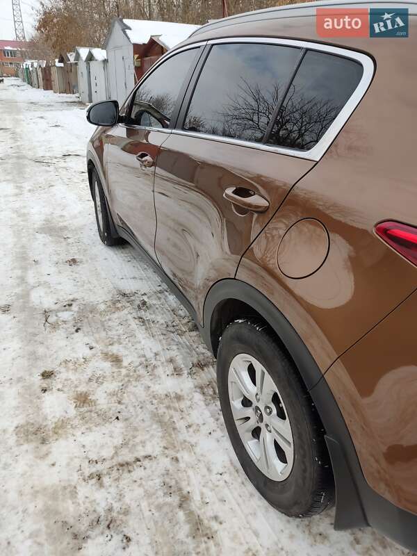 Внедорожник / Кроссовер Kia Sportage 2016 в Херсоне