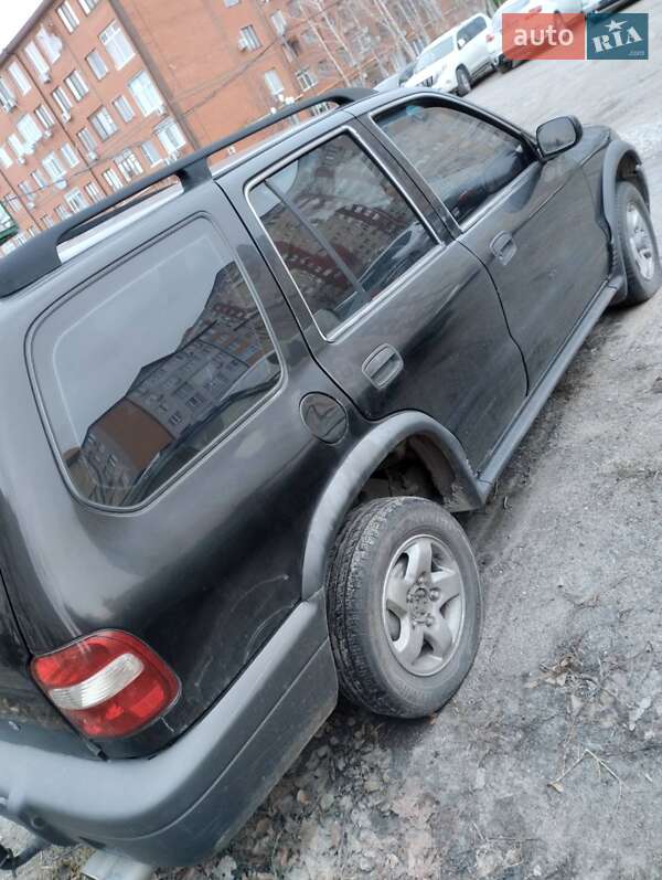 Позашляховик / Кросовер Kia Sportage 2000 в Харкові
